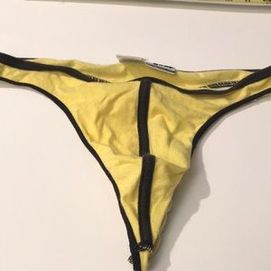 Men’s underwear/thong